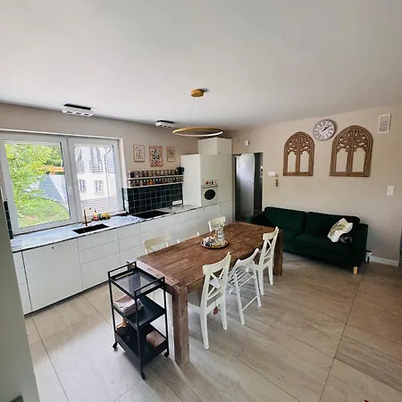 Boho Holistic House - Forest, Yoga Massage Zabierzow