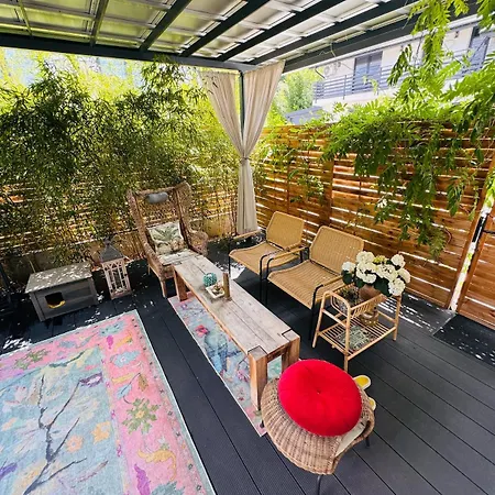 Boho Holistic House - Forest, Yoga Massage *