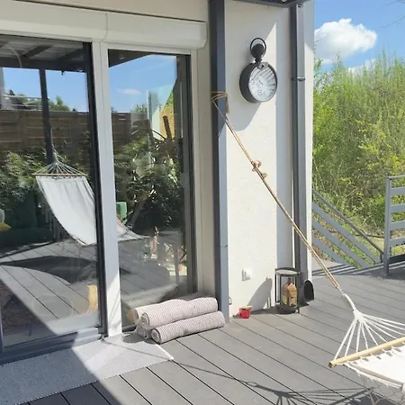 Boho Holistic House - Forest, Yoga Massage